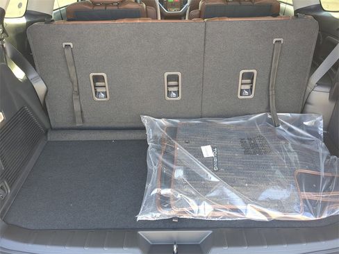 New 2026 Subaru Ascent Touring image 5