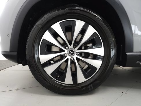 Used 2025 Mercedes-Benz GLE 450e 4MATIC image 37