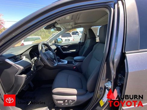 Certified 2024 Toyota RAV4 XLE w/ Convenience Package AWD/4WD image 31