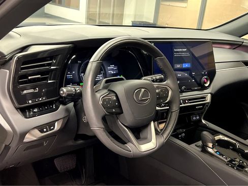 Certified 2026 Lexus RX 350 w/ Convenience Package AWD/4WD image 39