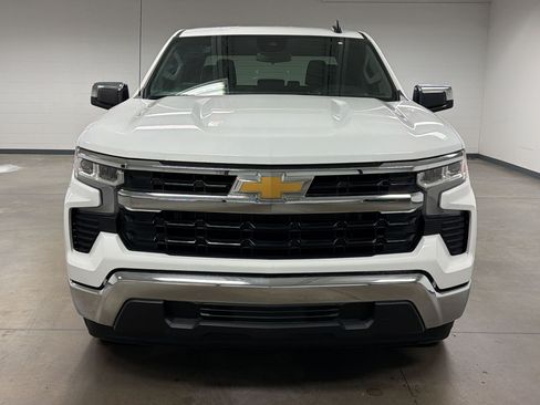 Used 2023 Chevrolet Silverado 1500 LT RWD image 4