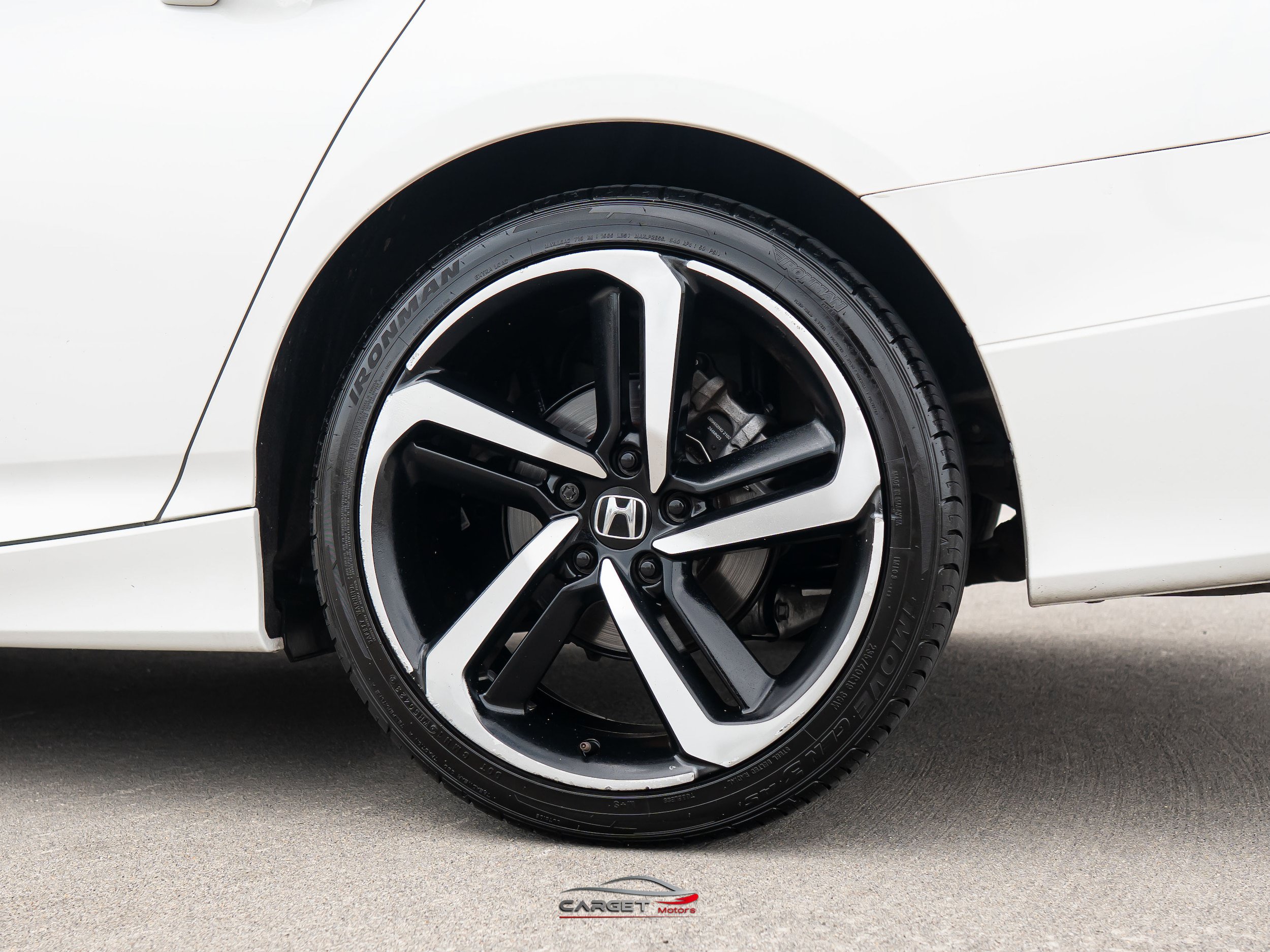 Used 2020 Honda Accord Sport image 12
