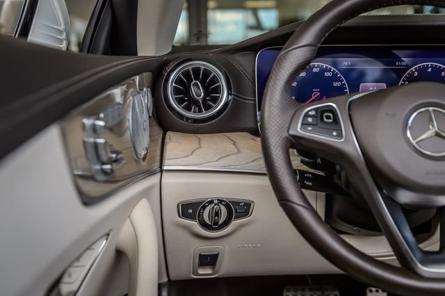 Used 2018 Mercedes-Benz E 400 4MATIC Cabriolet image 26