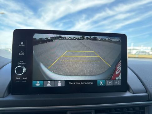 Used 2025 Honda Pilot EX-L image 22