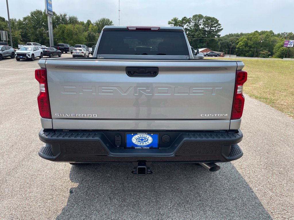 New 2026 Chevrolet Silverado 2500 Custom w/ Custom Convenience Package AWD/4WD image 5