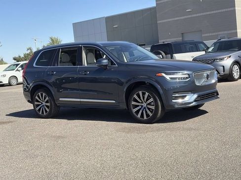 Certified 2022 Volvo XC90 T6 Inscription w/ Advanced Package AWD/4WD image 4