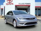 Used 2017 Chrysler 200 Limited Platinum image 2