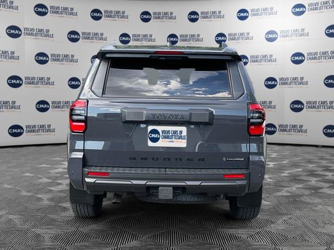Used 2025 Toyota 4Runner TRD Off-Road Premium w/ Tow Technology Package AWD/4WD image 4