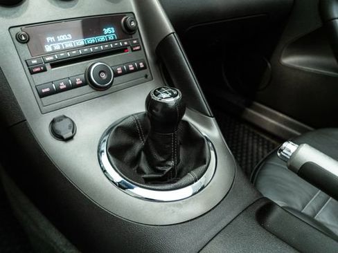 Used 2007 Pontiac Solstice GXP w/ Premium Package image 25