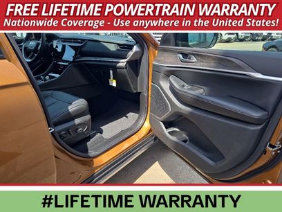 New 2026 Jeep Grand Cherokee L Limited w/ Limited Altitude Package