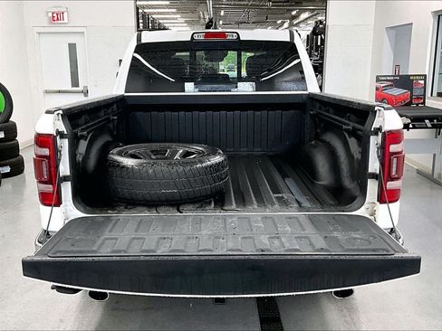 Used 2021 RAM 1500 Laramie AWD/4WD image 30
