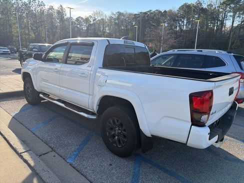Used 2023 Toyota Tacoma SR5 image 2