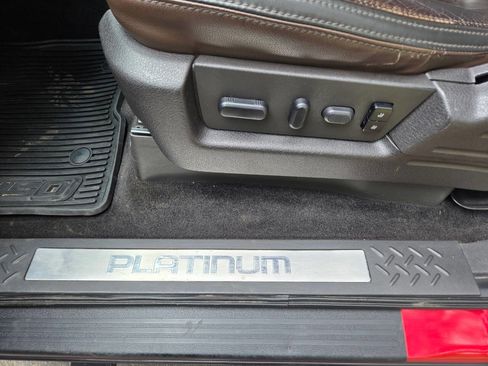 Used 2011 Ford F150 Platinum AWD/4WD image 25