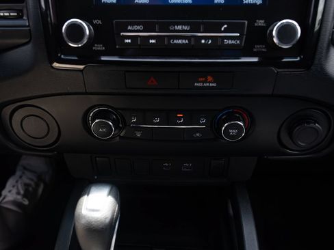 Used 2022 Nissan Frontier S RWD image 14