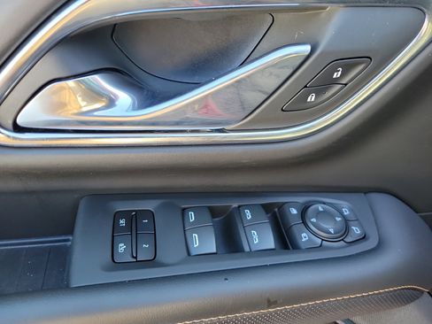 Used 2023 GMC Yukon AT4 w/ AT4 Premium Plus Package image 21