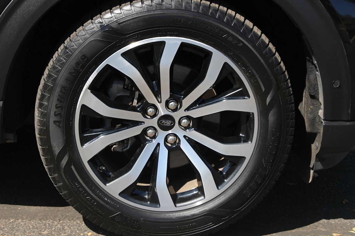 Used 2020 Ford Explorer ST w/ Premium Technology Package AWD/4WD image 51
