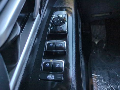 Used 2022 Kia Telluride S FWD image 25