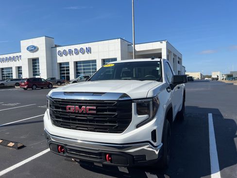 Used 2024 GMC Sierra 1500 Pro w/ Pro Value Package image 18