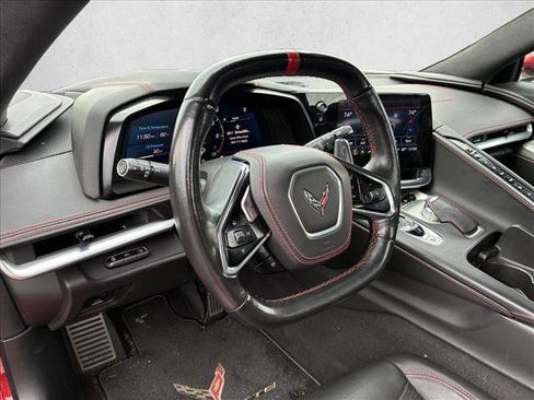 Used 2021 Chevrolet Corvette Stingray Premium Conv w/ Z51 Performance Package RWD image 10