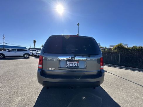Used 2011 Honda Pilot LX image 33