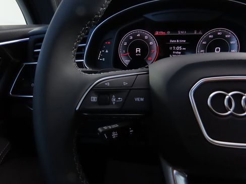 Used 2025 Audi Q7 3.0T Premium Plus w/ Premium Plus Package image 12