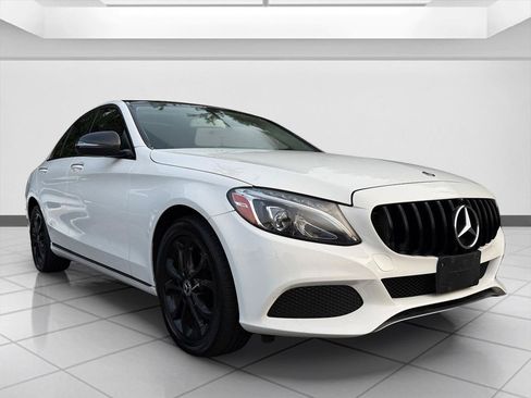 Used 2017 Mercedes-Benz C 300 4MATIC Sedan image 7