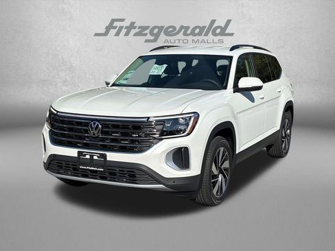 New 2026 Volkswagen Atlas SE AWD/4WD image 2