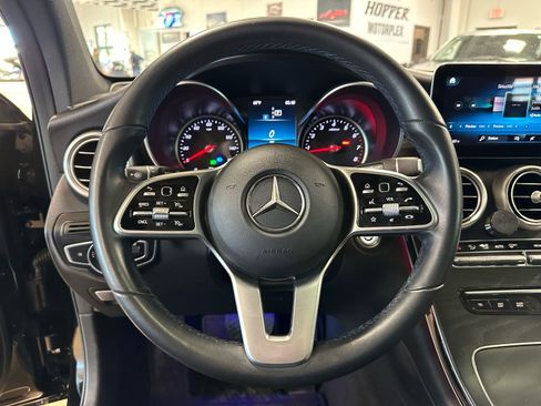 Used 2021 Mercedes-Benz GLC 300 image 16