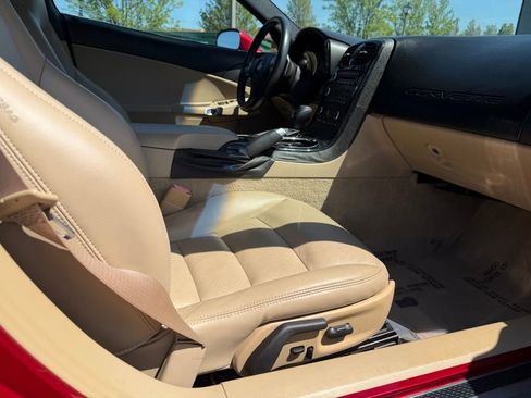 Used 2008 Chevrolet Corvette Coupe w/ Preferred Equipment Group RWD image 17