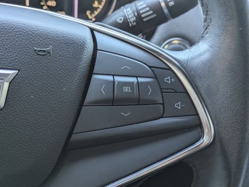 Used 2023 Cadillac XT5 Luxury image 17