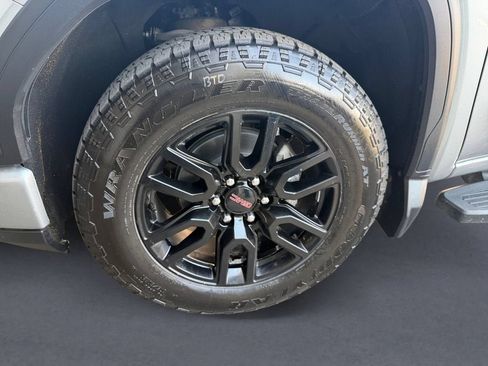 Used 2024 GMC Sierra 1500 Elevation w/ Max Trailering Package AWD/4WD image 9