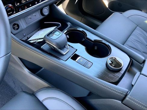 New 2026 Nissan Rogue Platinum AWD/4WD image 10