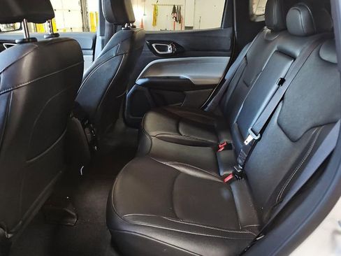 Used 2025 Jeep Compass Limited AWD/4WD image 6