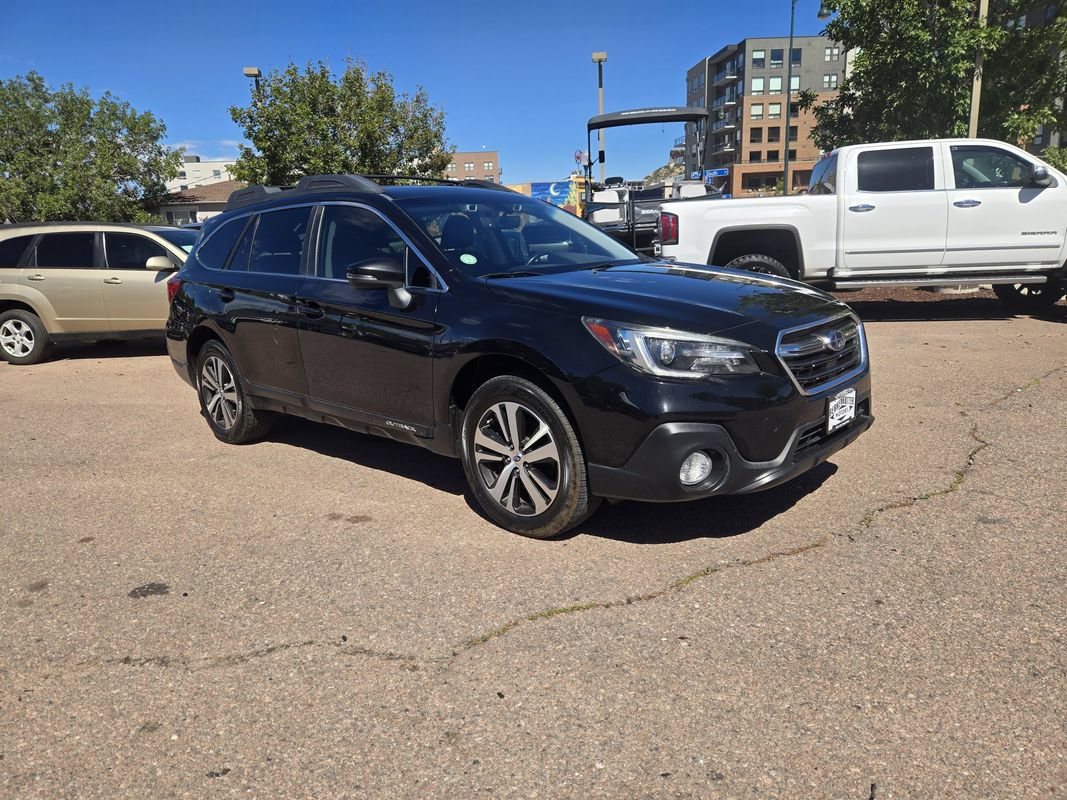 Used 2018 Subaru Outback 2.5i Limited AWD/4WD image 2