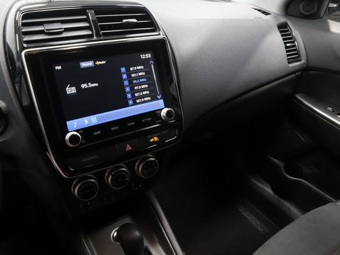 Used 2024 Mitsubishi Outlander Sport SE image 29