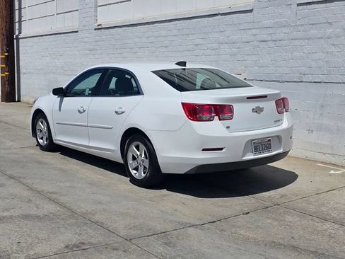 Used 2016 Chevrolet Malibu LS w/ Protection Package FWD image 4