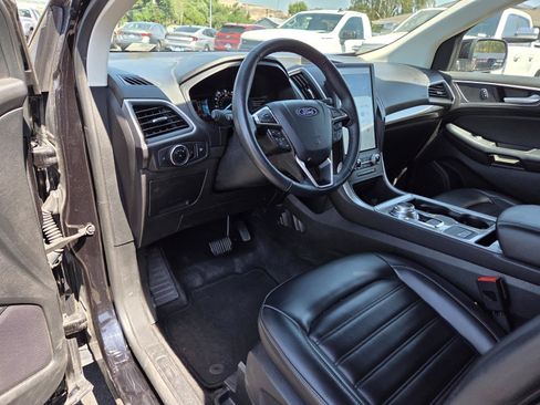 Used 2024 Ford Edge SEL AWD/4WD image 12