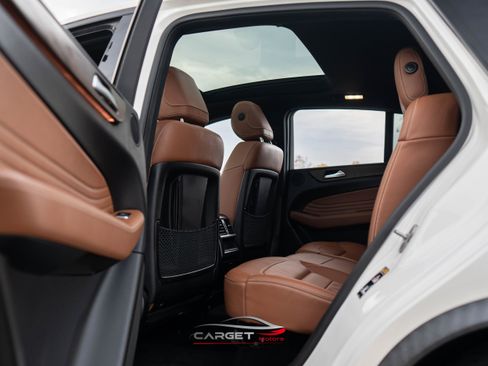 Used 2019 Mercedes-Benz GLE 43 AMG 4MATIC image 19