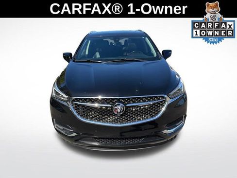 Used 2021 Buick Enclave Avenir w/ Avenir Technology Package AWD/4WD image 2