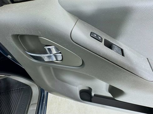 Used 2019 Nissan Frontier SV RWD image 31