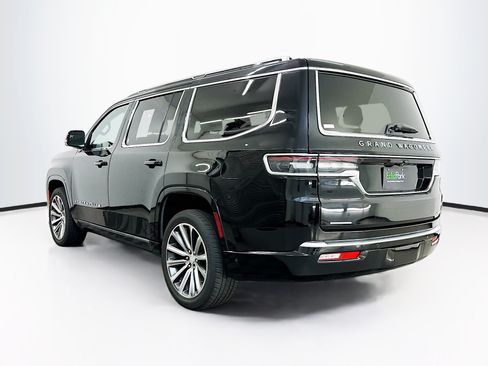 Used 2023 Jeep Grand Wagoneer Series II AWD/4WD image 5