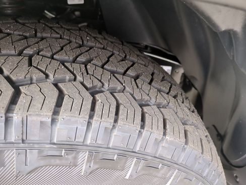 New 2026 Nissan Frontier Pro-X w/ Pro Premium Package RWD image 12