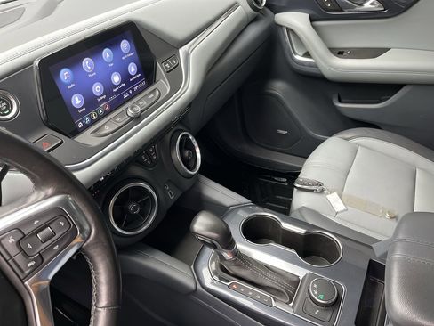 Used 2019 Chevrolet Blazer LT w/ Sound & Technology Package image 17