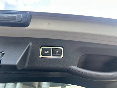 Certified 2023 Kia Sorento SX AWD/4WD image 12