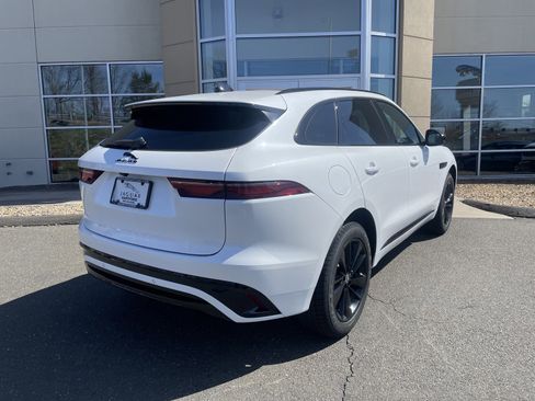 Used 2025 Jaguar F-PACE R-Dynamic S image 2