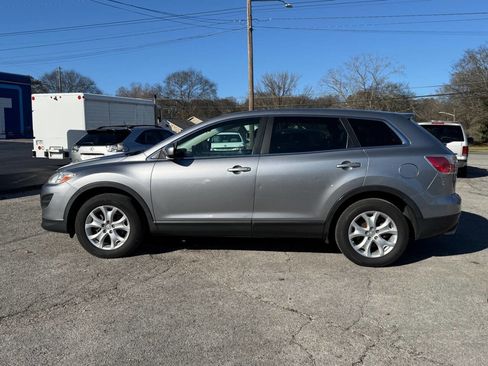 Used 2011 MAZDA CX-9 Touring image 3