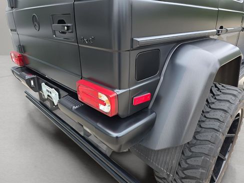 Used 2017 Mercedes-Benz G 550 Squared image 11