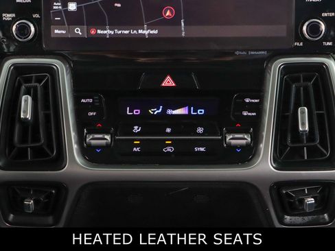 Used 2022 Kia Sorento S w/ Panoramic Sunroof Package FWD image 20
