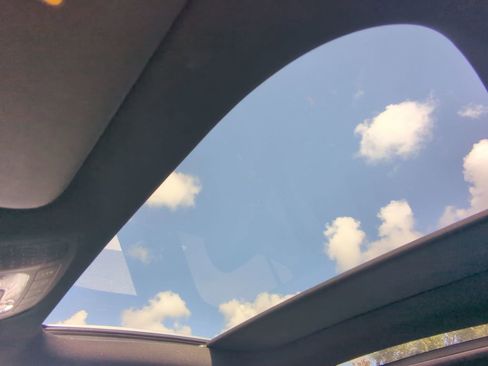 Certified 2024 Mercedes-Benz GLB 250 GLB 250 image 16