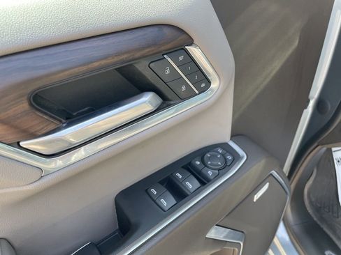 Used 2023 GMC Sierra 1500 SLT w/ SLT Premium Plus Package image 14